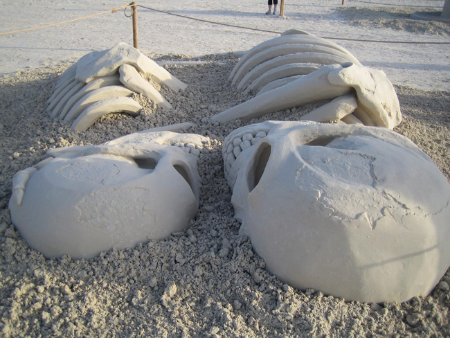 awesome sand sculpture